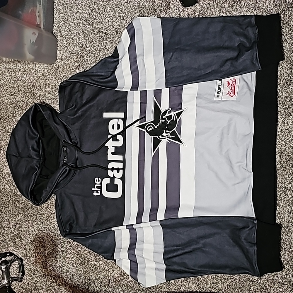 New Hudson " The Cartel" Escobar #49 Hoodie in men's size 3X